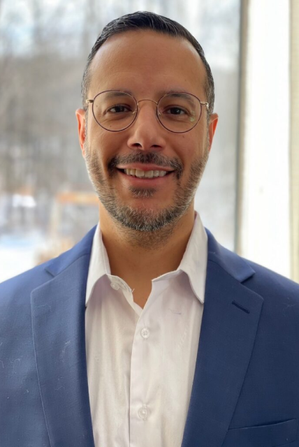 Steven Hussain —Signature Homes Of CT Sales Agent